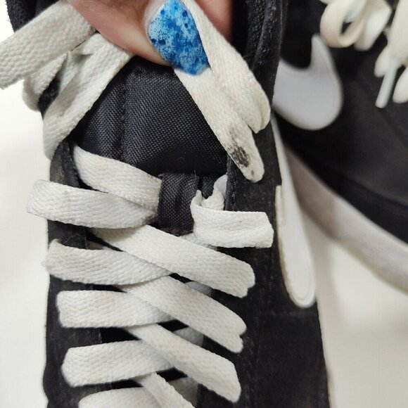 Nike Blazer Mid 77 Black Suede Sneakers Shoes Boys Size 5.5 Youth DD3237-002 - Picture 7 of 8